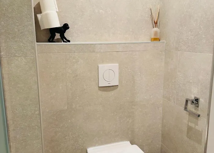 Hello - Souterrain Hoogwakersbosstraat 6