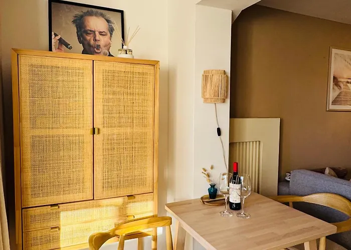 Apartament Hello - Souterrain Hoogwakersbosstraat 6 Noordwijk