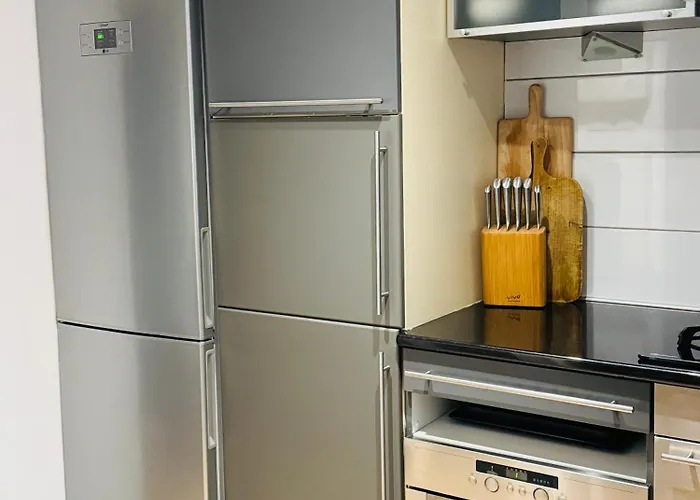 Hello - Souterrain Hoogwakersbosstraat 6 Lägenhet